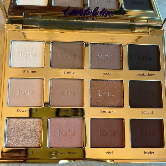 Tarte Tartelette™ In Bloom Clay Eyeshadow Palette. 12 shadows. Warm Hues - Picture 7 of 8